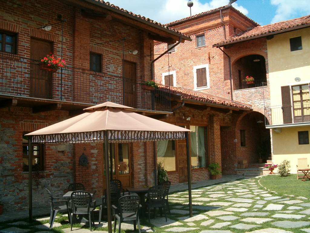 Il Palazzetto Villa Clavesana ภายนอก รูปภาพ